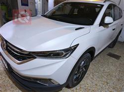 Dongfeng AX7